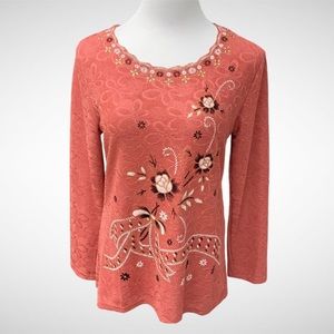 Victoria Floral Pullover Sweater with Metallic Threads